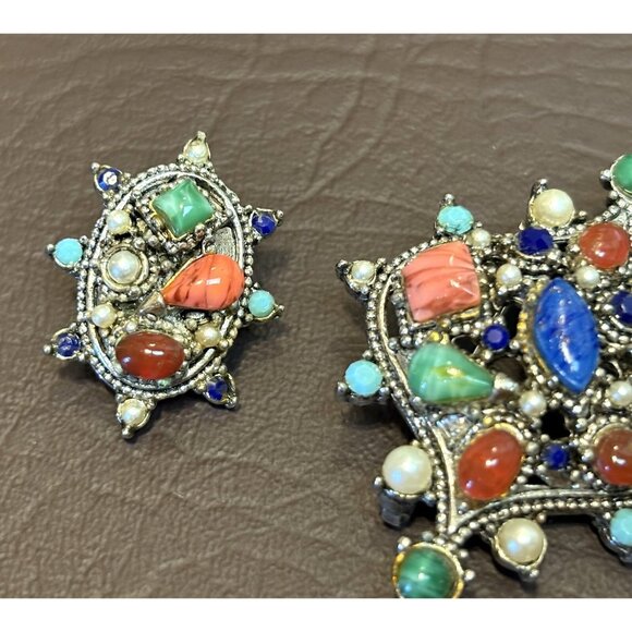 Vintage Hollycraft Multi Color Rhinestone Faux Pearl Brooch And Clip Earrings - Picture 5 of 12